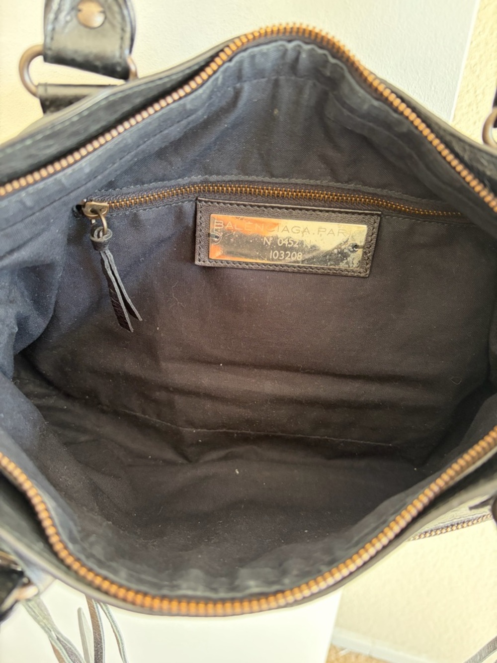 Balenciaga First Bag - Picture 3 of 5